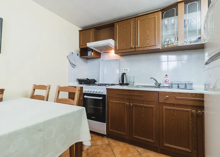 普瑞马里公寓 * 皮兰