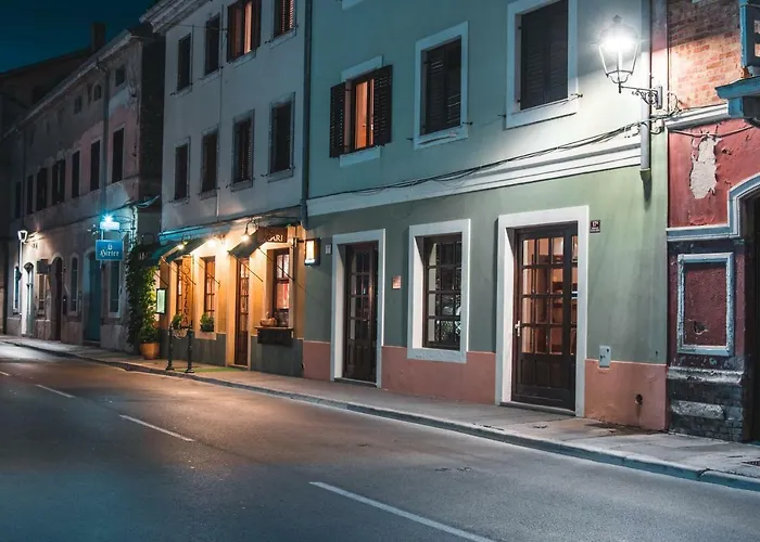 普瑞马里公寓 * 皮兰