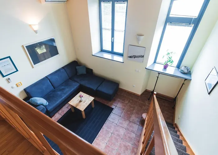 普瑞马里公寓 *